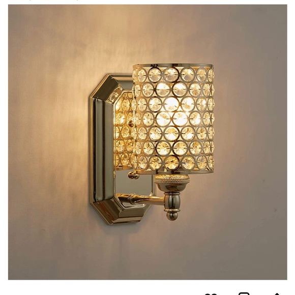 Plating champagne finish and polyhedral opal crystal shade. 2 fixtures included - Picture 2 of 15